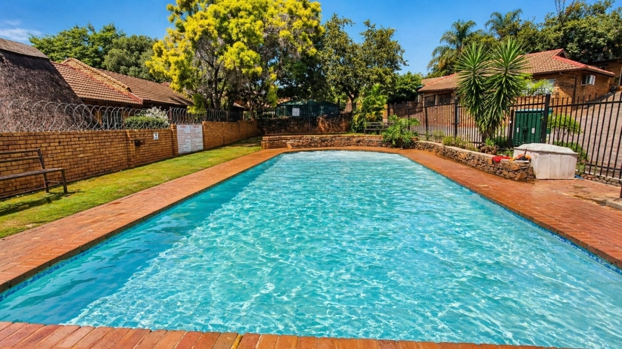 2 Bedroom Property for Sale in Safari Gardens North West